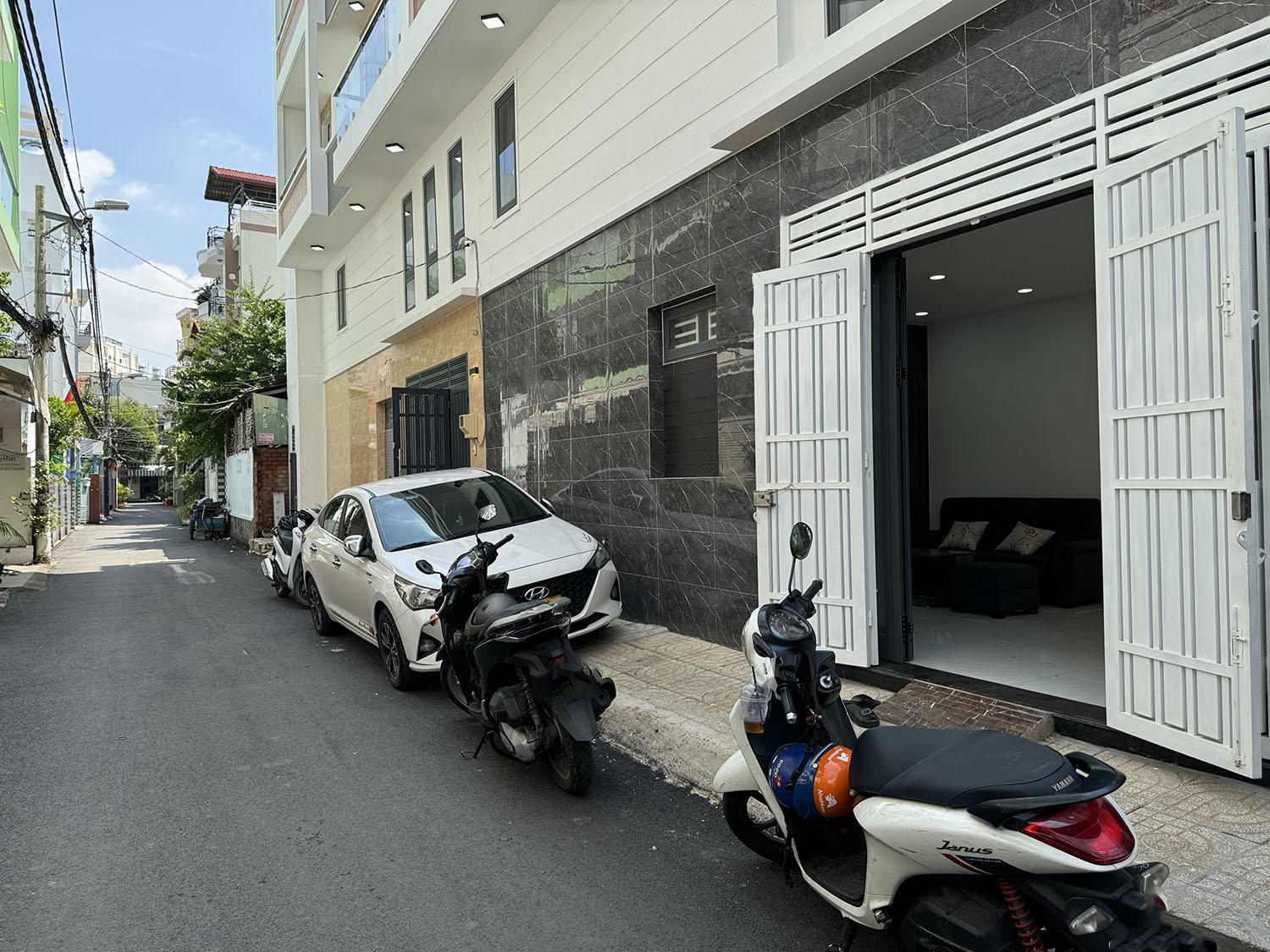 Bán nhà Nơ Trang Long, Quận Bình Thạnh Tuyệt phẩm B.thự Mini 3 lầu thiết kế Singapore hẻm ôtô 7 chỗ